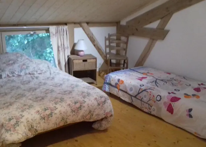 Bed and Breakfast Le Relais Des Fees Saint-Martin-de-Caralp