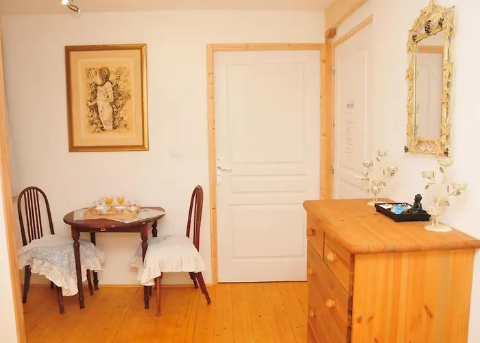 Bed and Breakfast Le Relais Des Fees 3*