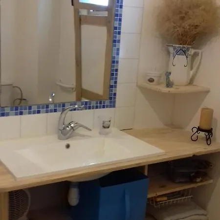 Le Relais Des Fees Saint-Martin-de-Caralp