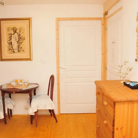 Bed & Breakfast Le Relais Des Fees 3*