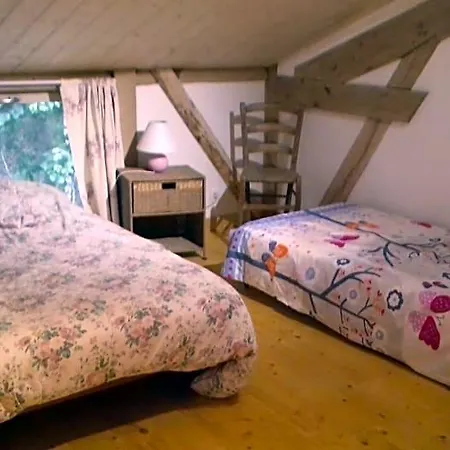 Le Relais Des Fees Bed & Breakfast 3*